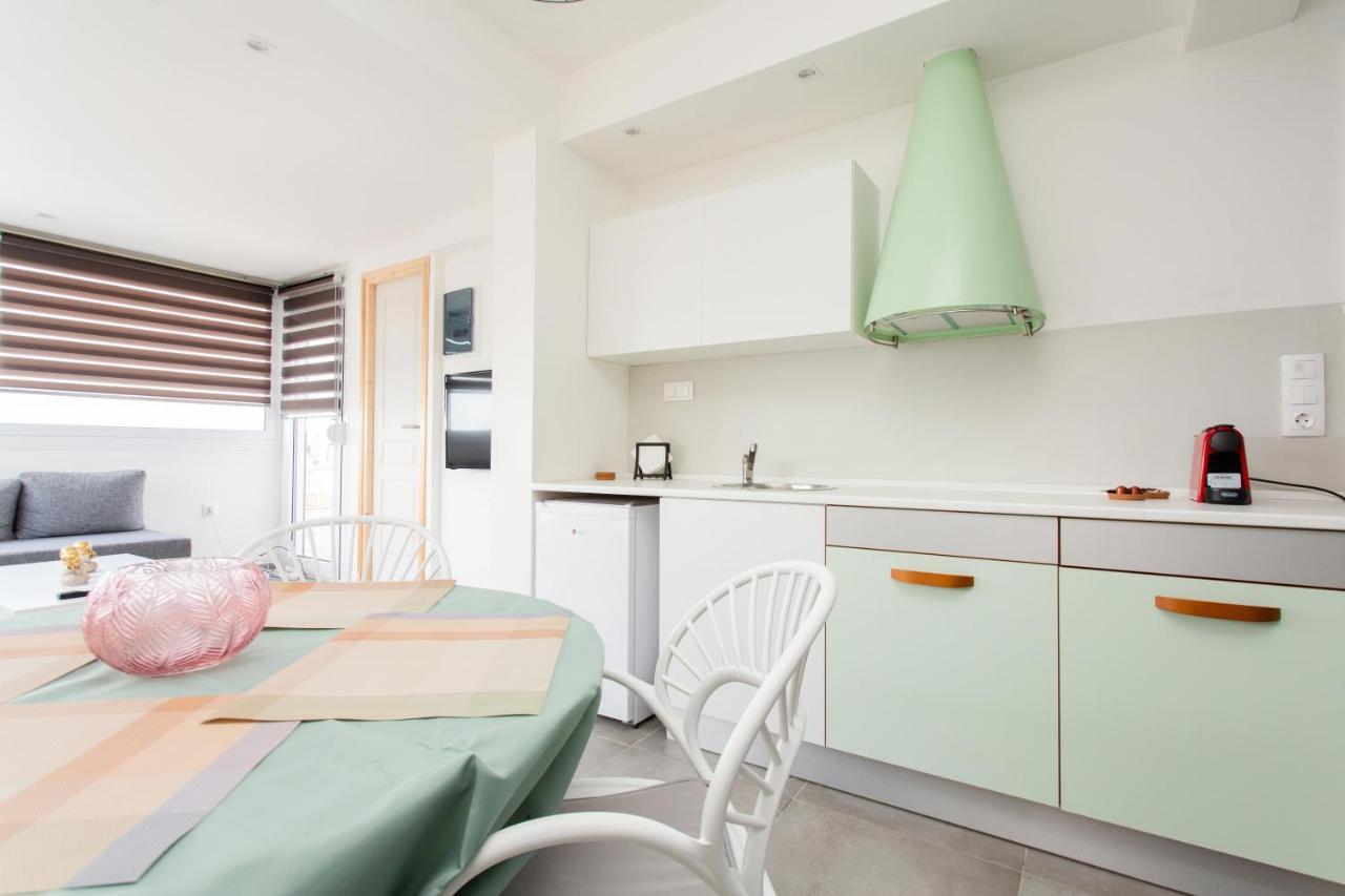 Suggrou Terrace Apartment #8 Tesalonika Bagian luar foto